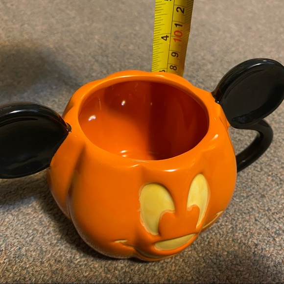Ceramic Disney Mickey Mouse Pumpkin Halloween Mug - Picture 6 of 8